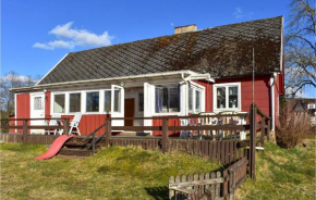 Pet Friendly Home In Vittsjö With Kitchen